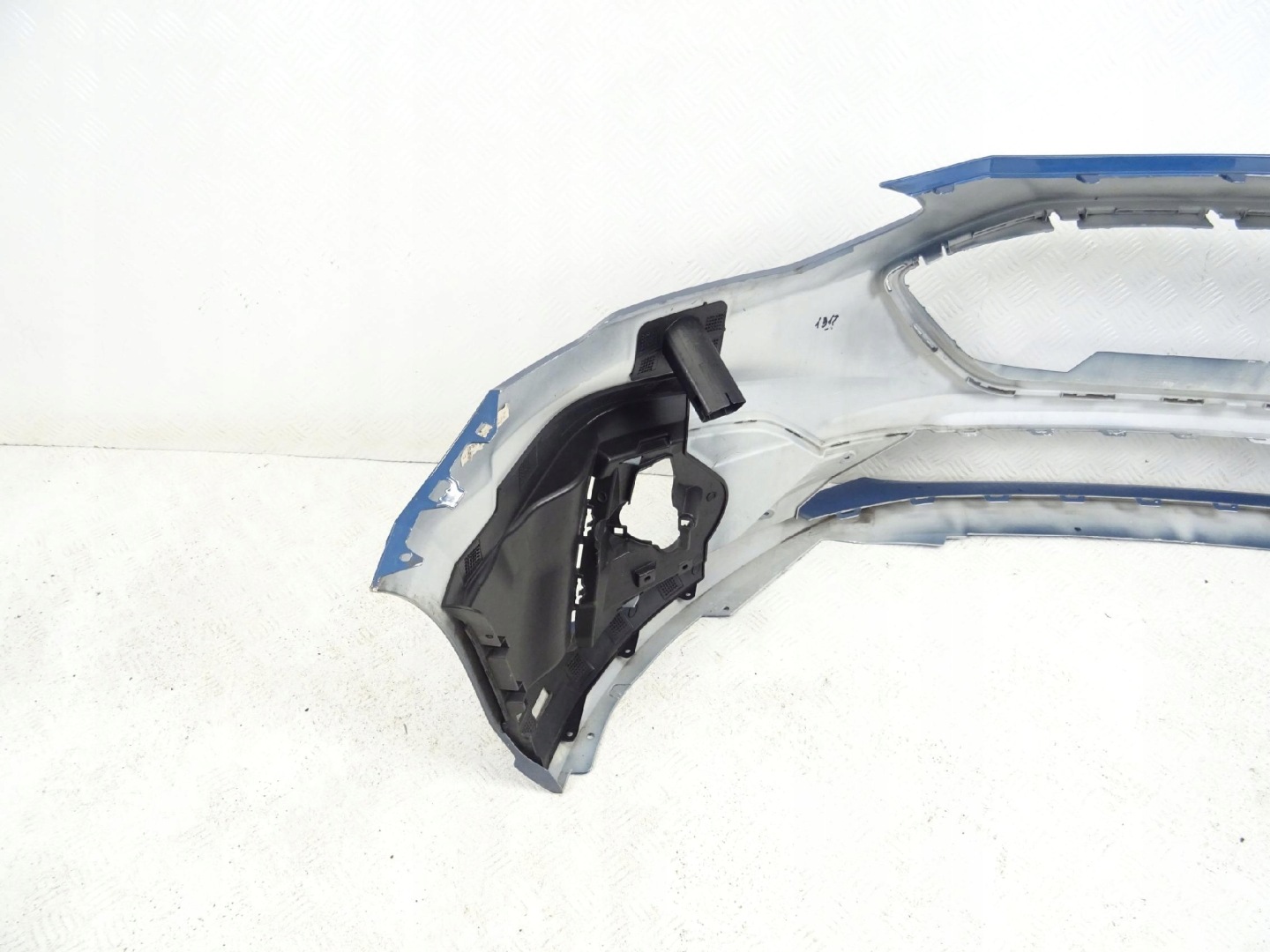 Ford Focus MK4 ST 18- nárazník predok predný