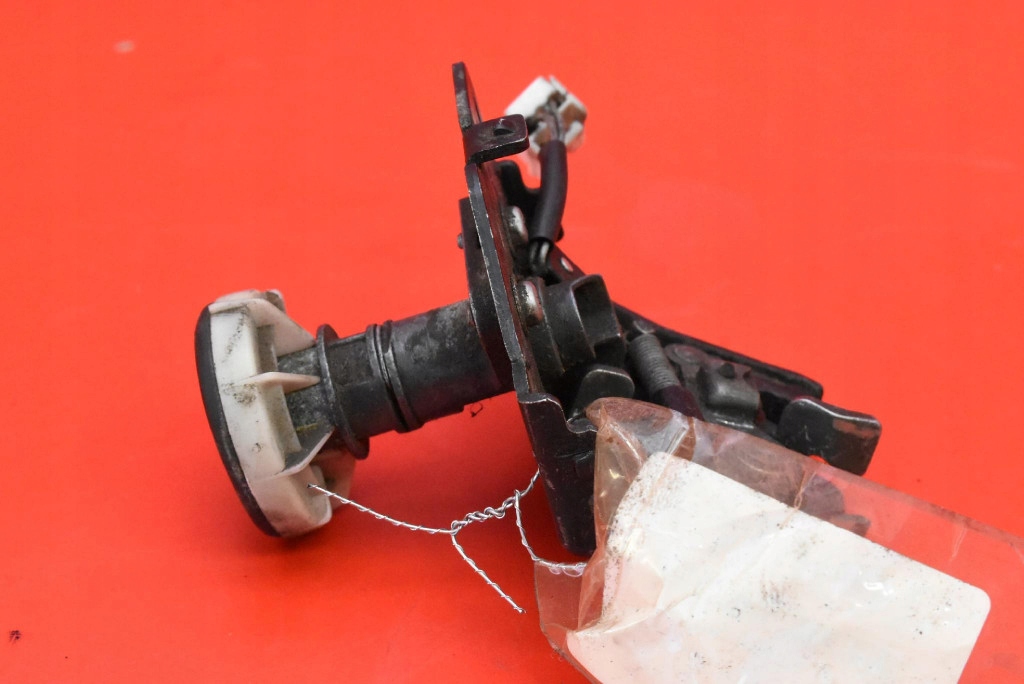 lock bonnet rear part boot LANCIA LYBRA KOMBI 99-06