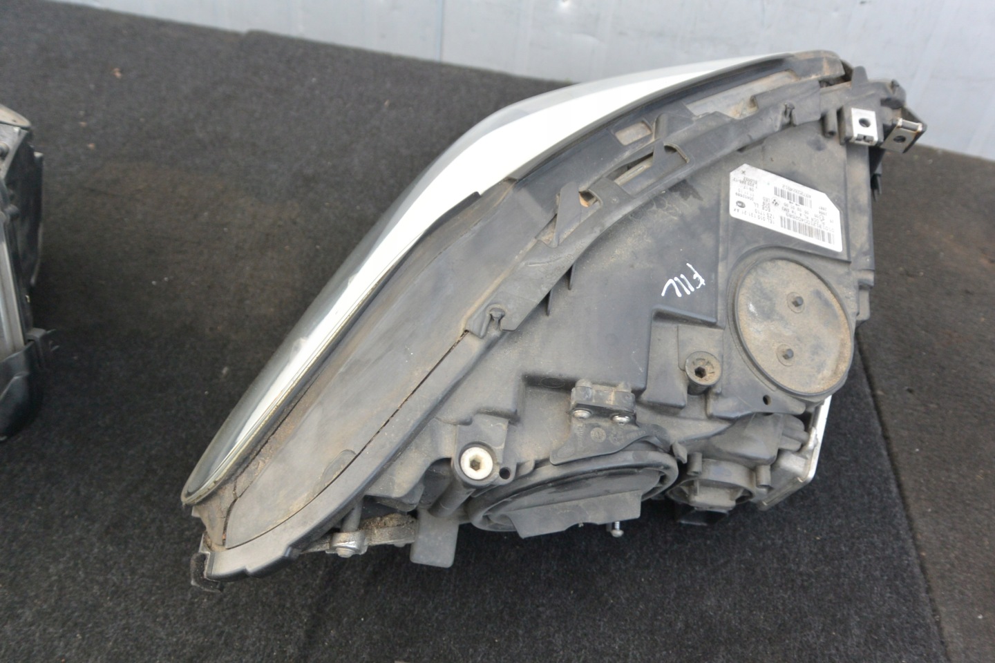 BMW F10 F11 XENON non-setting left right REFLEKTOR light front EUROPA