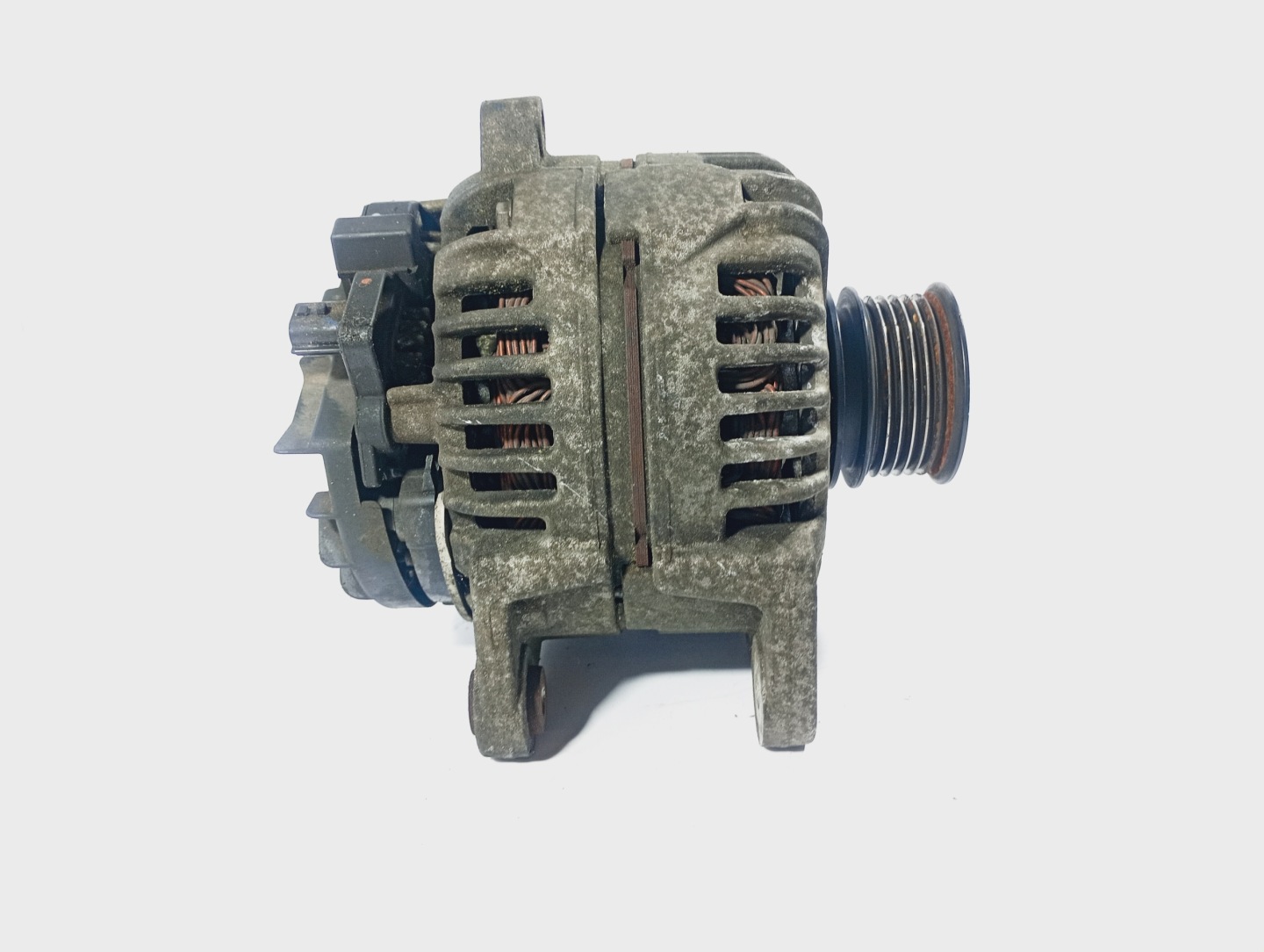 alternator OE 8200323137 RENAULT Clio III 05-14