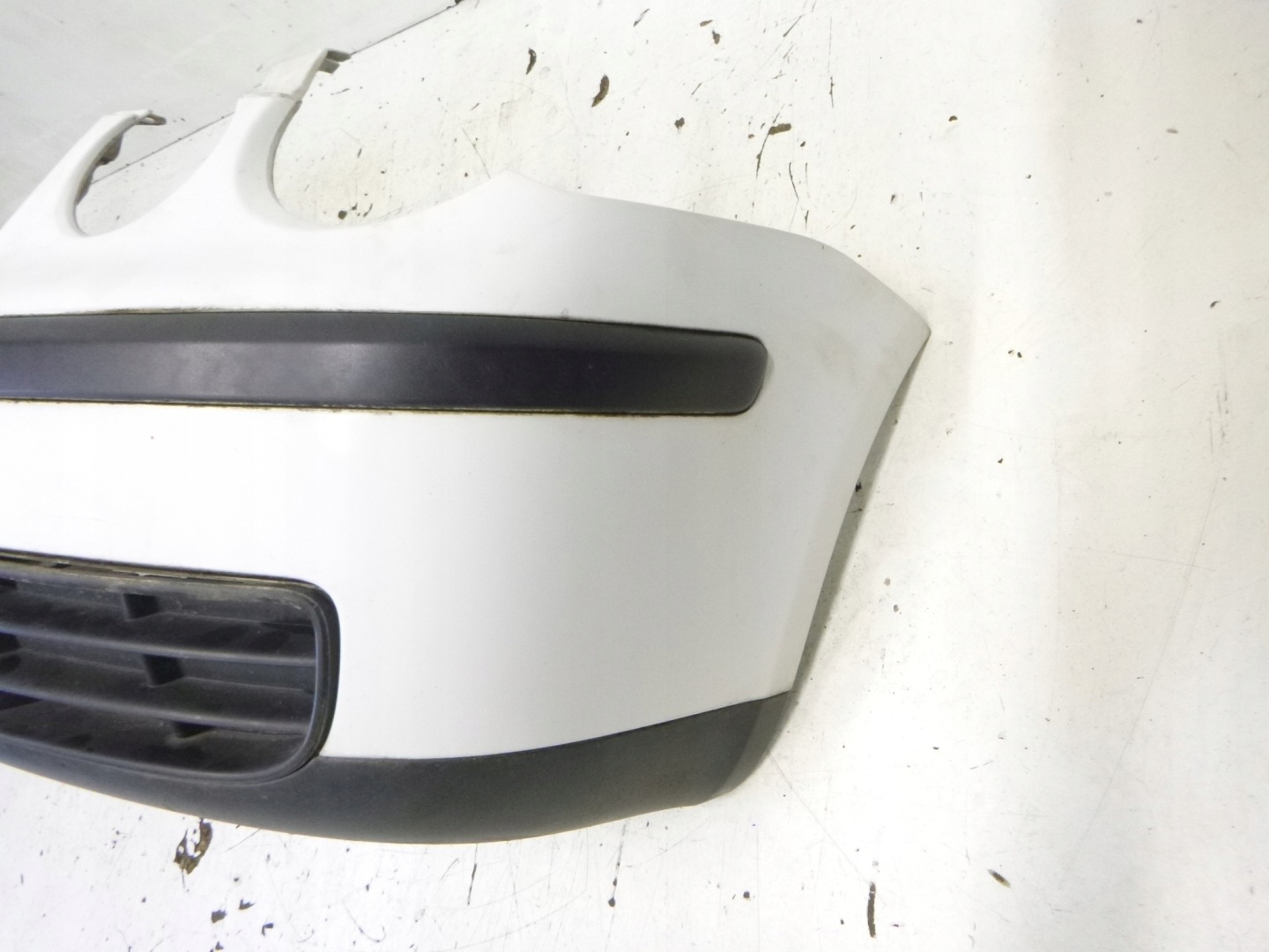 bumper front VW Polo 9N1 LB9A 2003 r.
