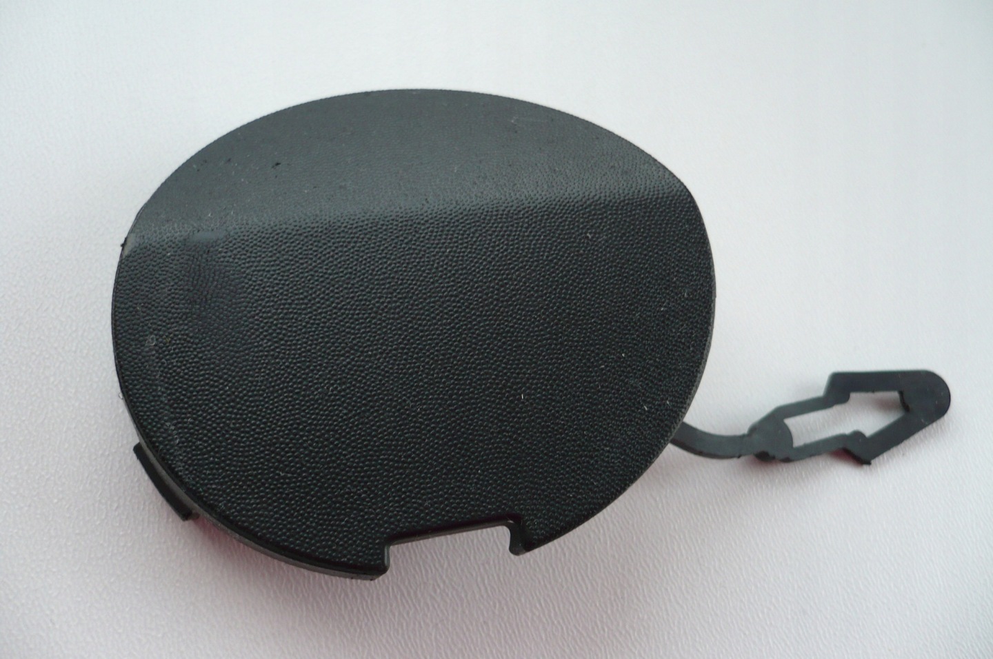 RENAULT TRAFIC III DRUGI LIFT 2021- towing hook cap bumper front