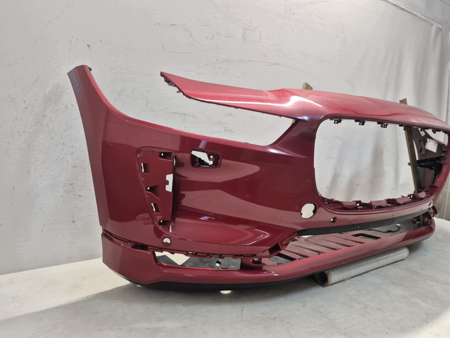 JAGUAR and-PACE X590 18- bumper front front PDC SPR J9D3-17F003-A