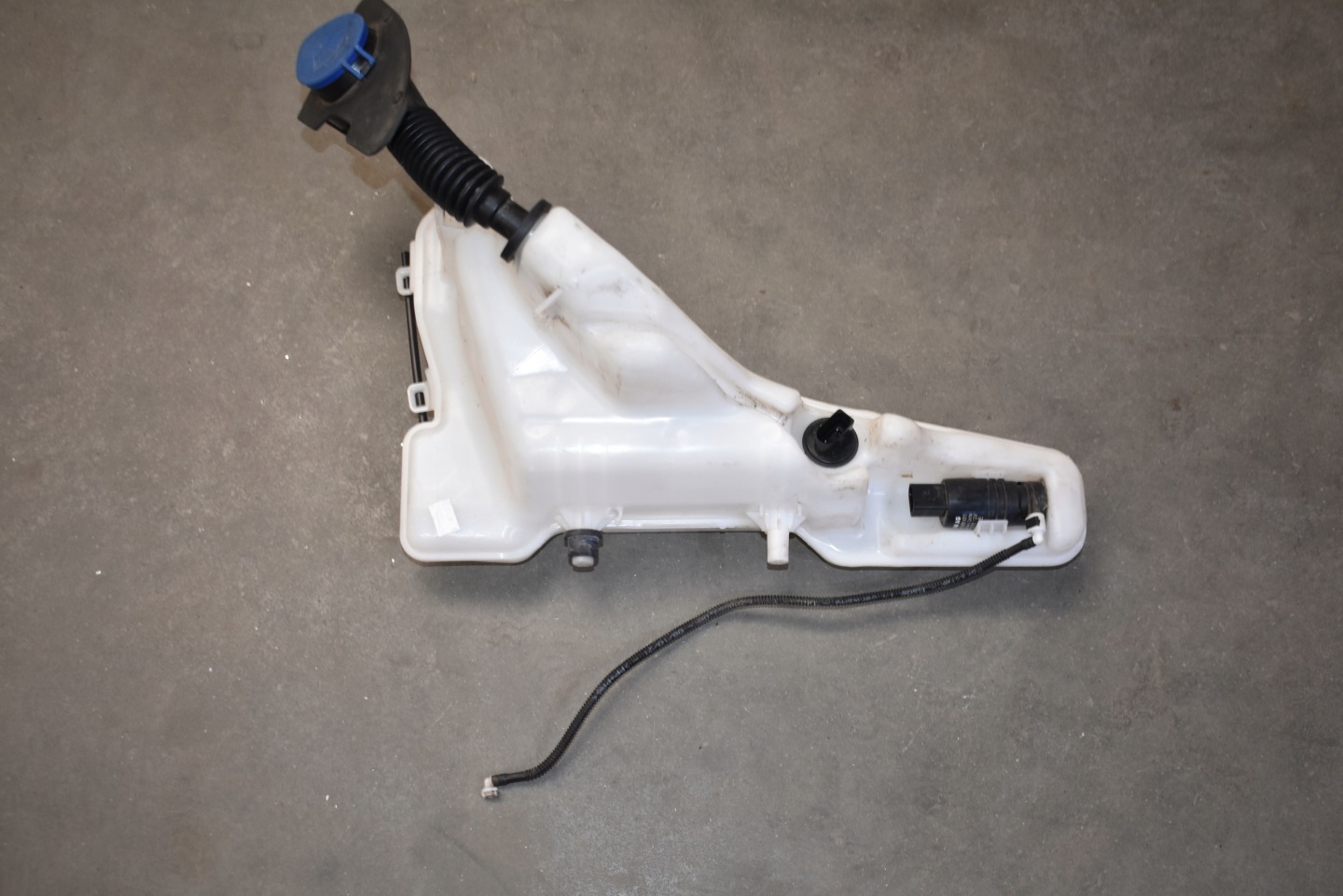 IDEALNY Behälter Spritzdüse PORSCHE 991 718 982 1