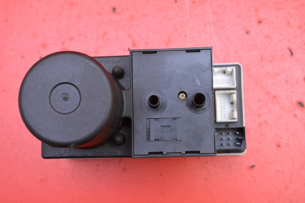 pompa centrale della serratura 8L0862257L AUDI A3 8L 3D HB 96-00
