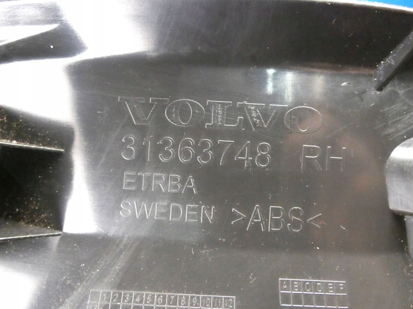 VOLVO XC90 II cap moulding threshold right rear part