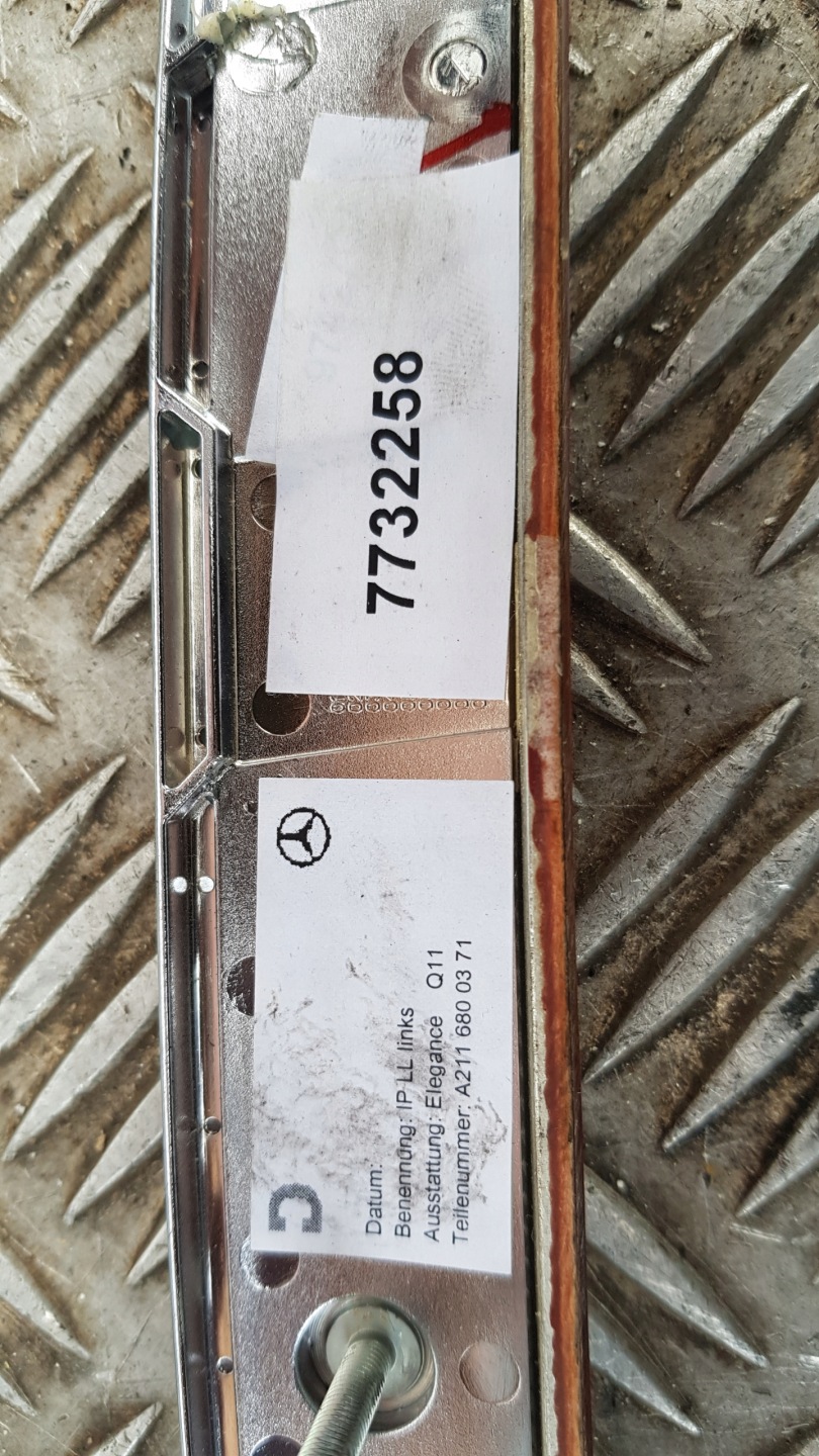 MERCEDES W211 DEKOR decorative trim A2116800371