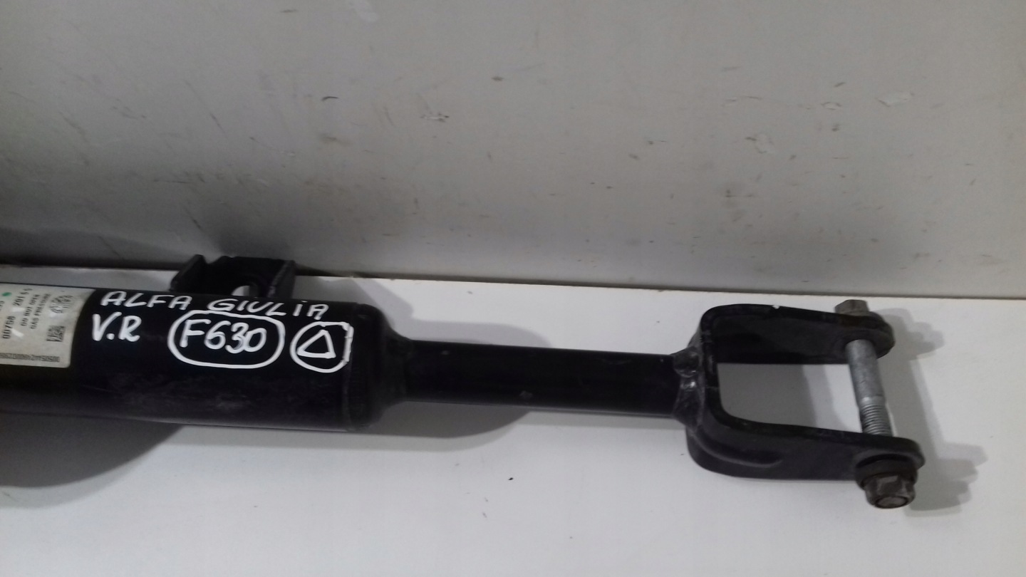 shock absorber ALFA ROMEO GIULIA McPherson right PRZO