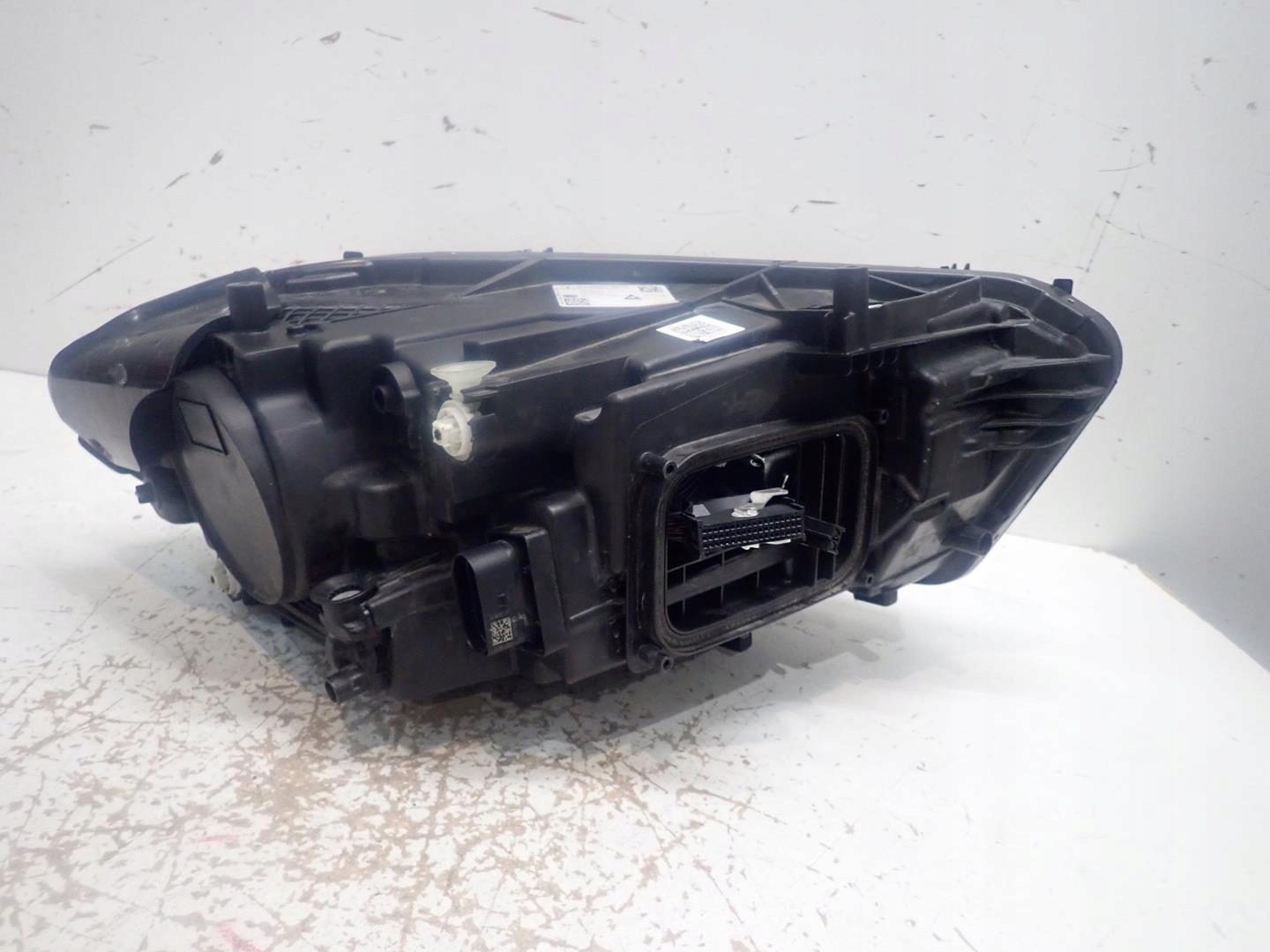 light front left MERCEDES A-KLASA W177 FULL LED