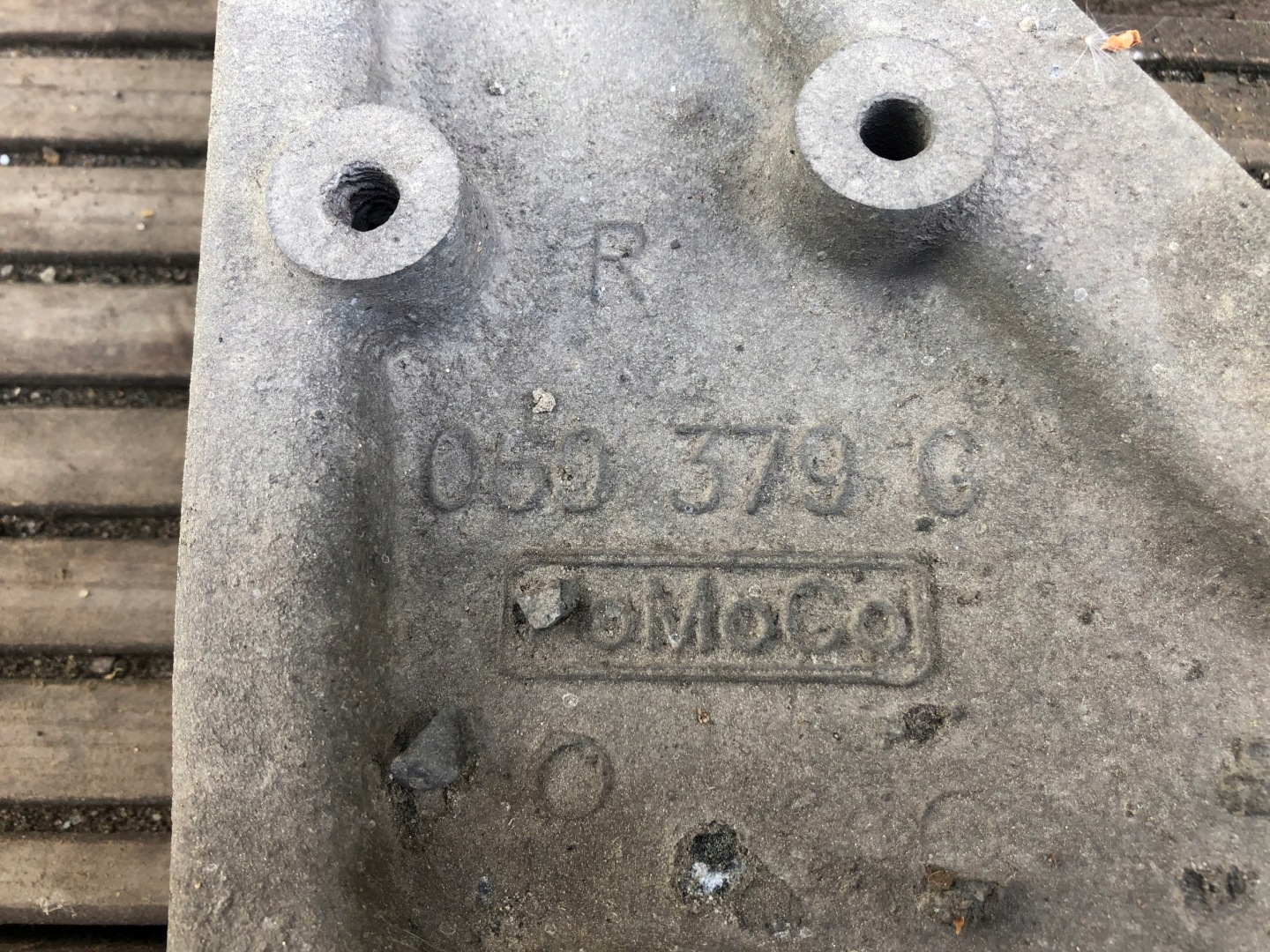 MONDEO MK5 KOMBI arm right front EUROPA