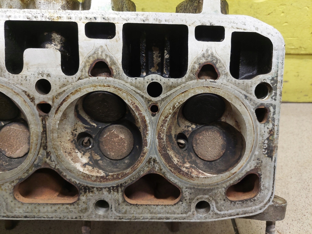 FSO POLONEZ CARO 1.6 TESTATA Motore