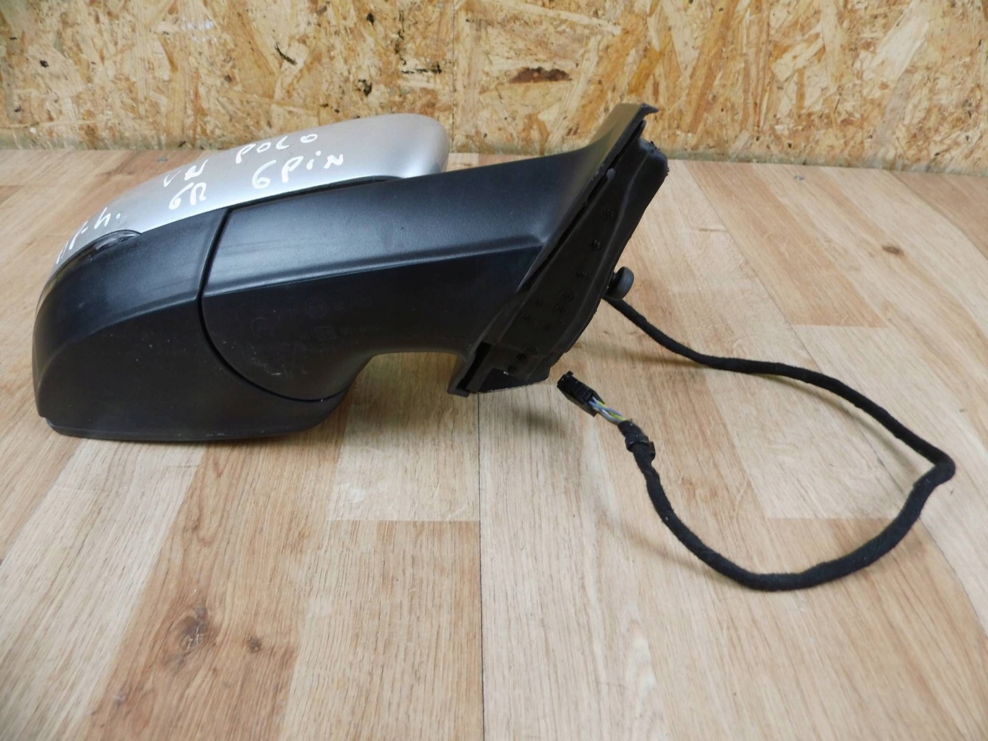 VW Polo V 2009-2017 mirror right 6-PIN