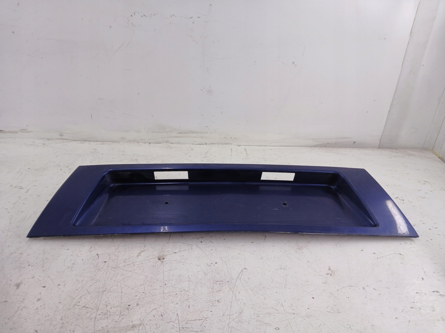 SEAT ALHAMBRA and cap bonnet boot