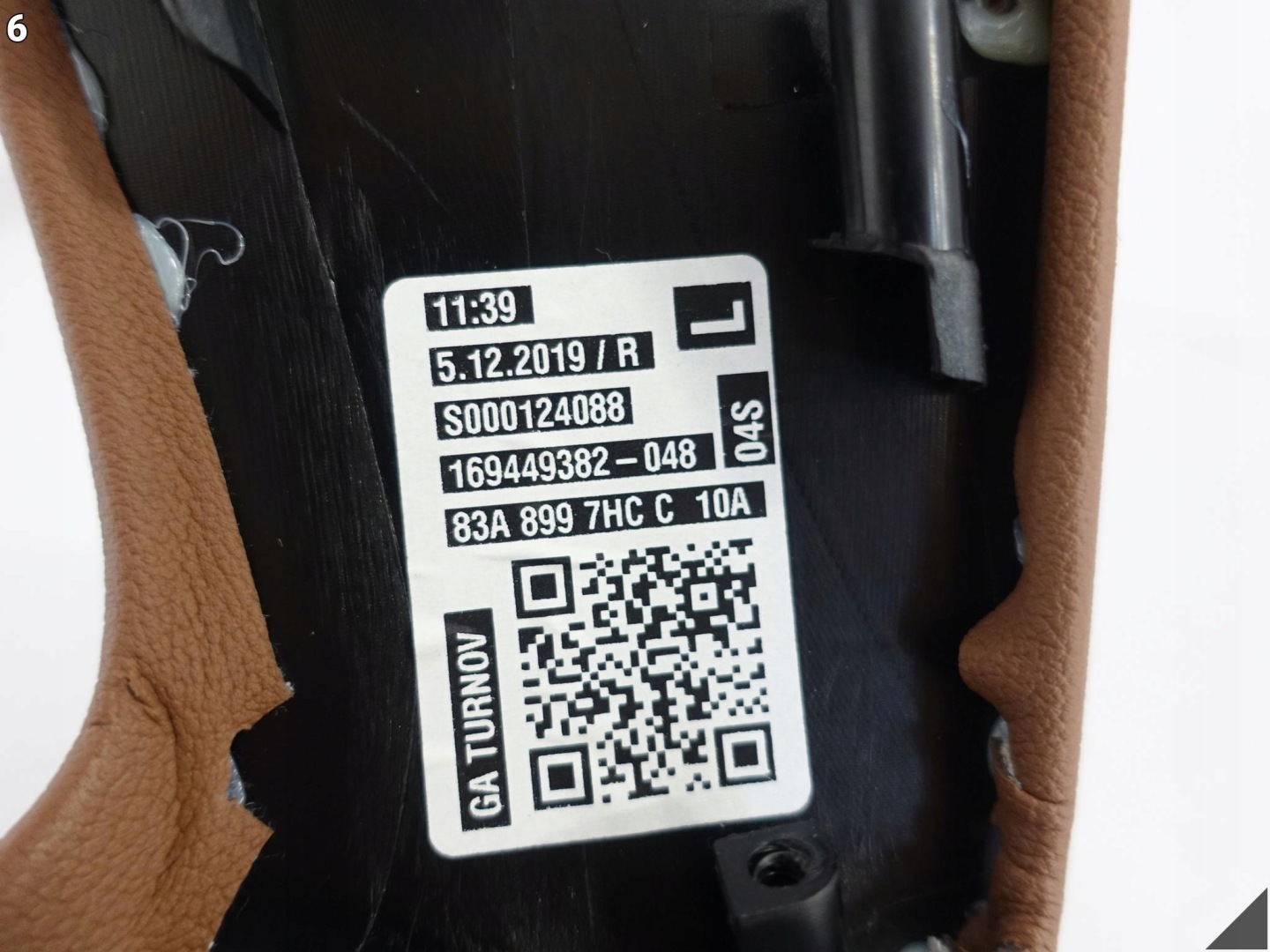 AUDI Q3 83A F3 18-25 armrest bracket door rear part left leather OKAPI 10A