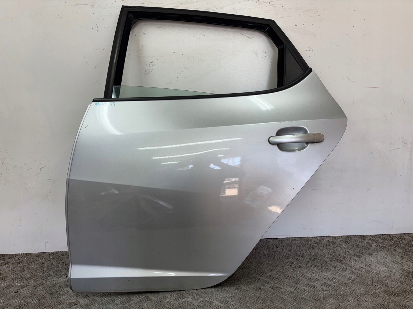 door rear part rear. left SEAT IBIZA 6J HB 09