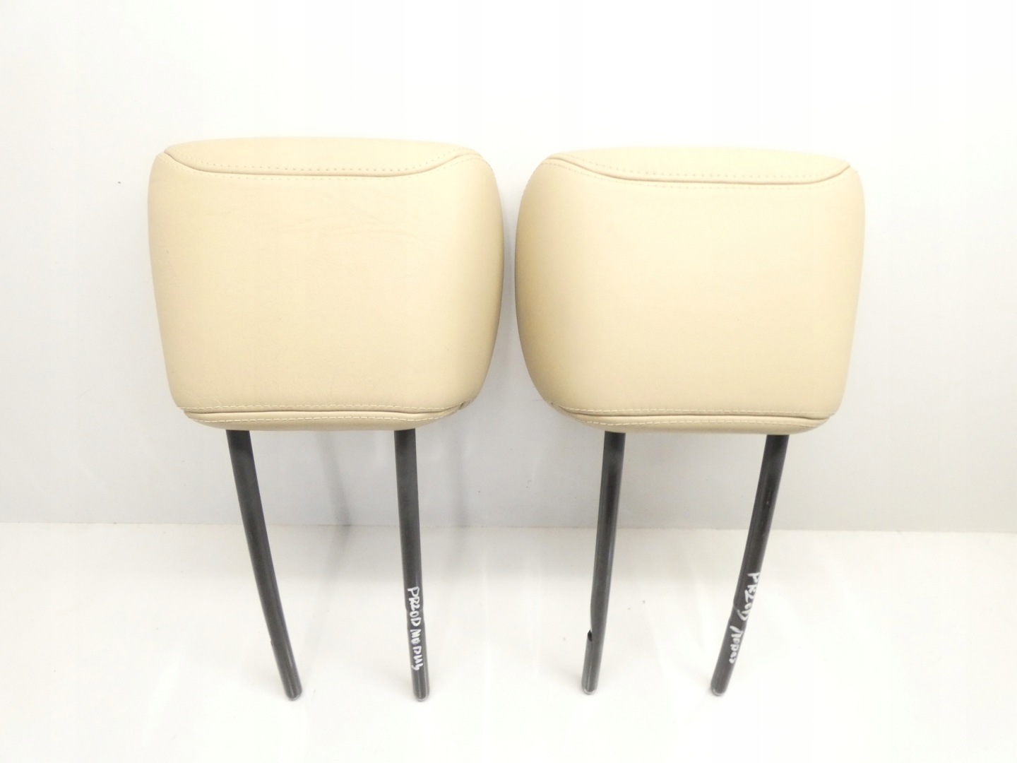 rest front front left right RENAULT MODUS 04-08 leather without