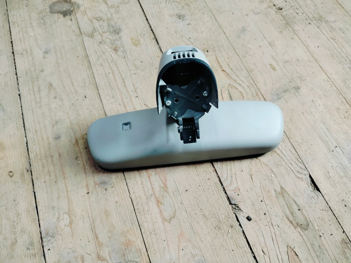8T0857511AD - rear-view mirror inner | Audi A5 8T, A4 B8 A6