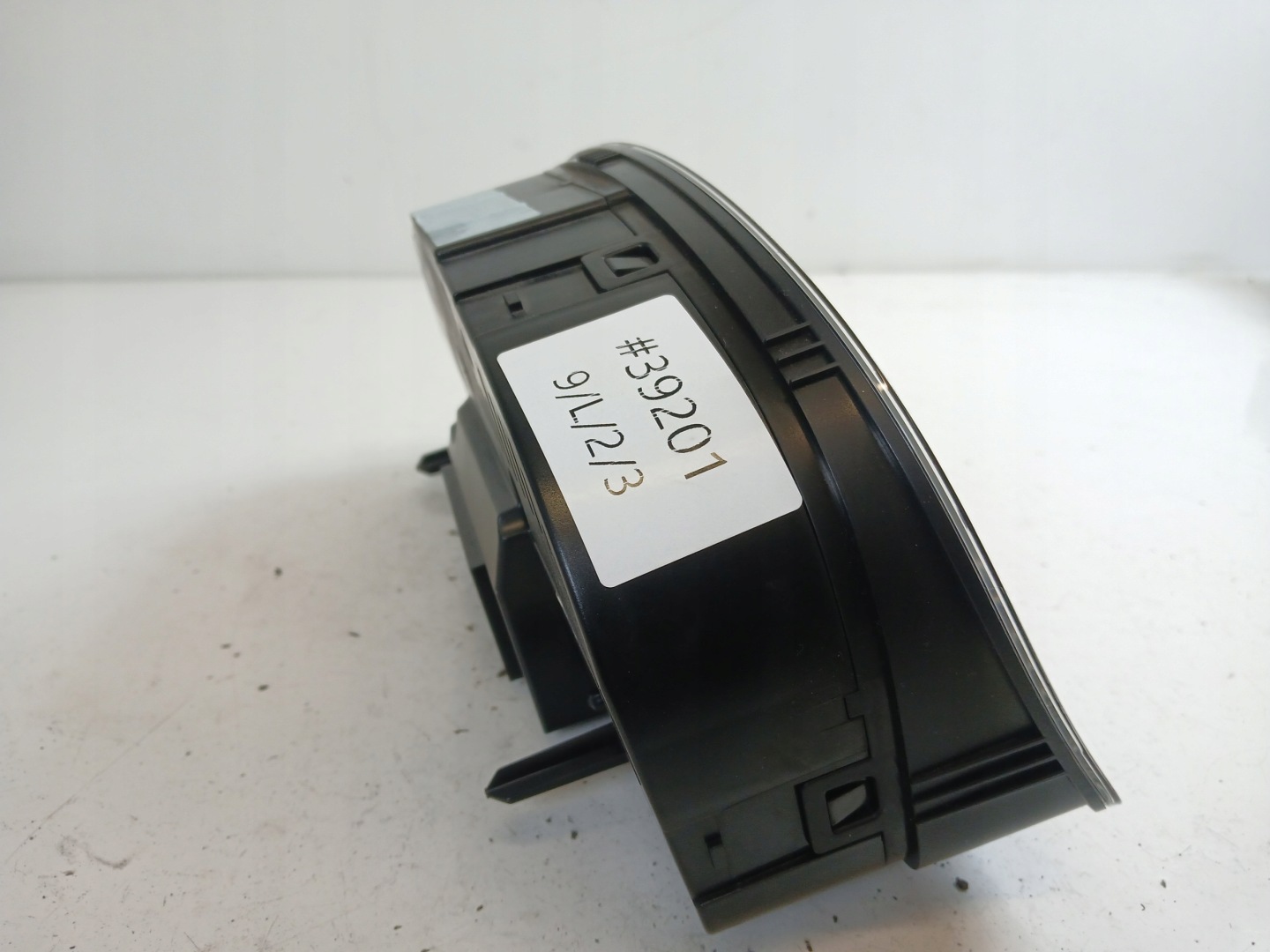 VW TOURAN and 2.0 TDI dials dials 1T0920860C