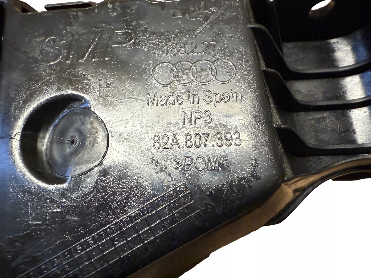 AUDI A1 82A bumper bracket left rear part 82A807393
