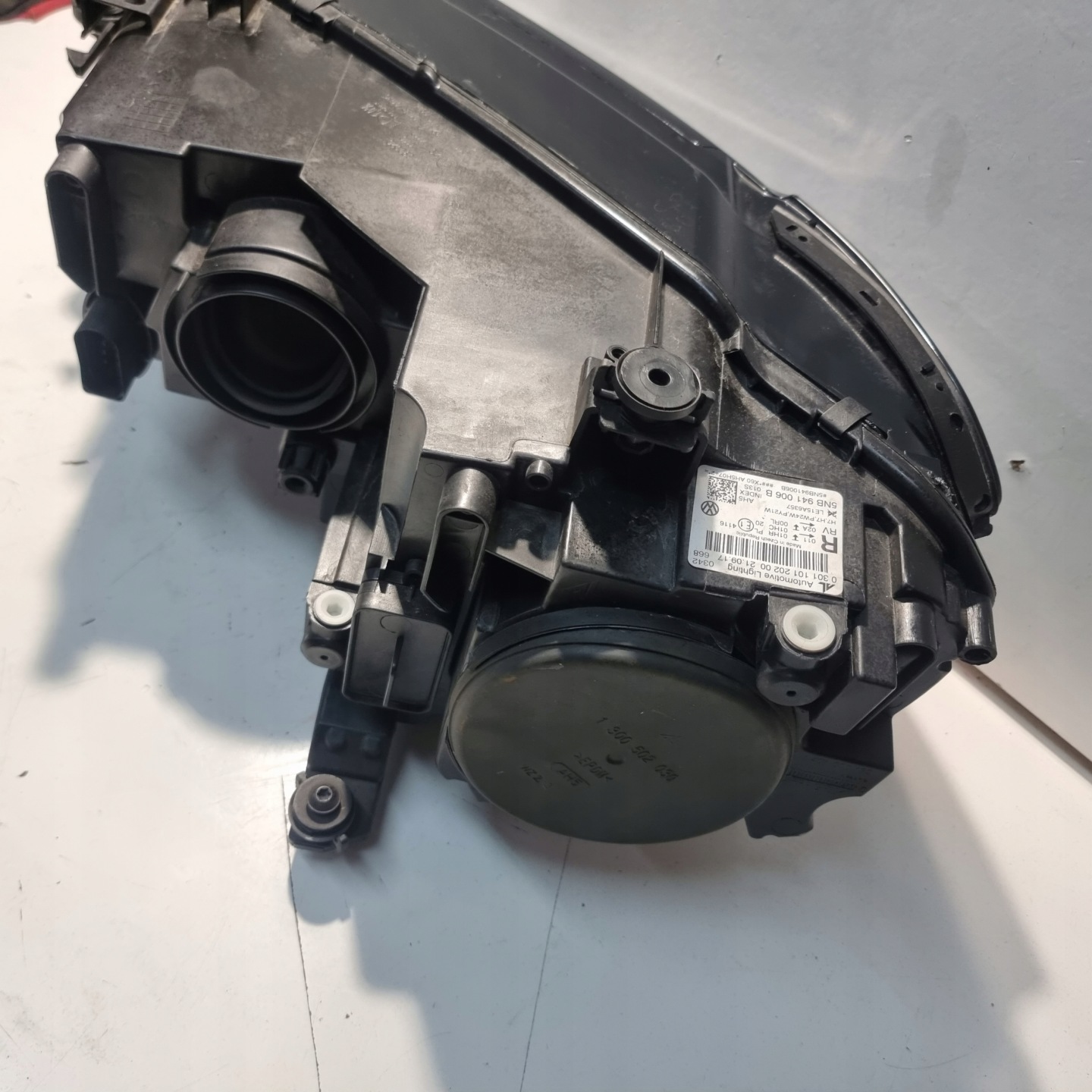 VW TIGUAN II 5NB REFLEKTOR light right front