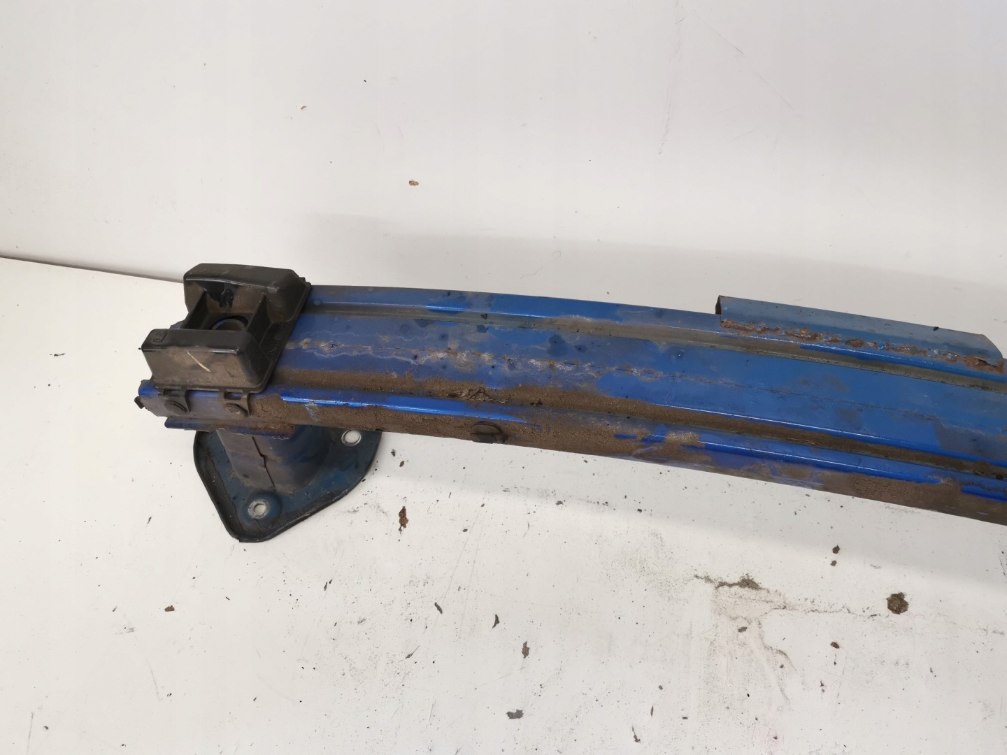 OPEL MOKKA bumper support below bumper rear part BXQ