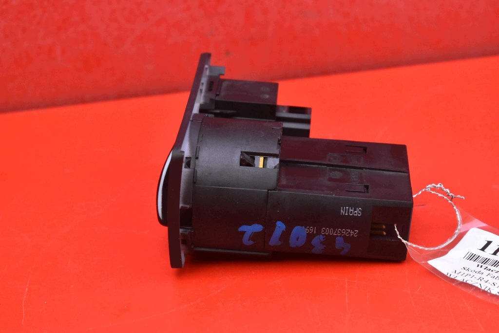 switch light switch 6Y1941531 SKODA FABIA 1 and 6Y 99-04