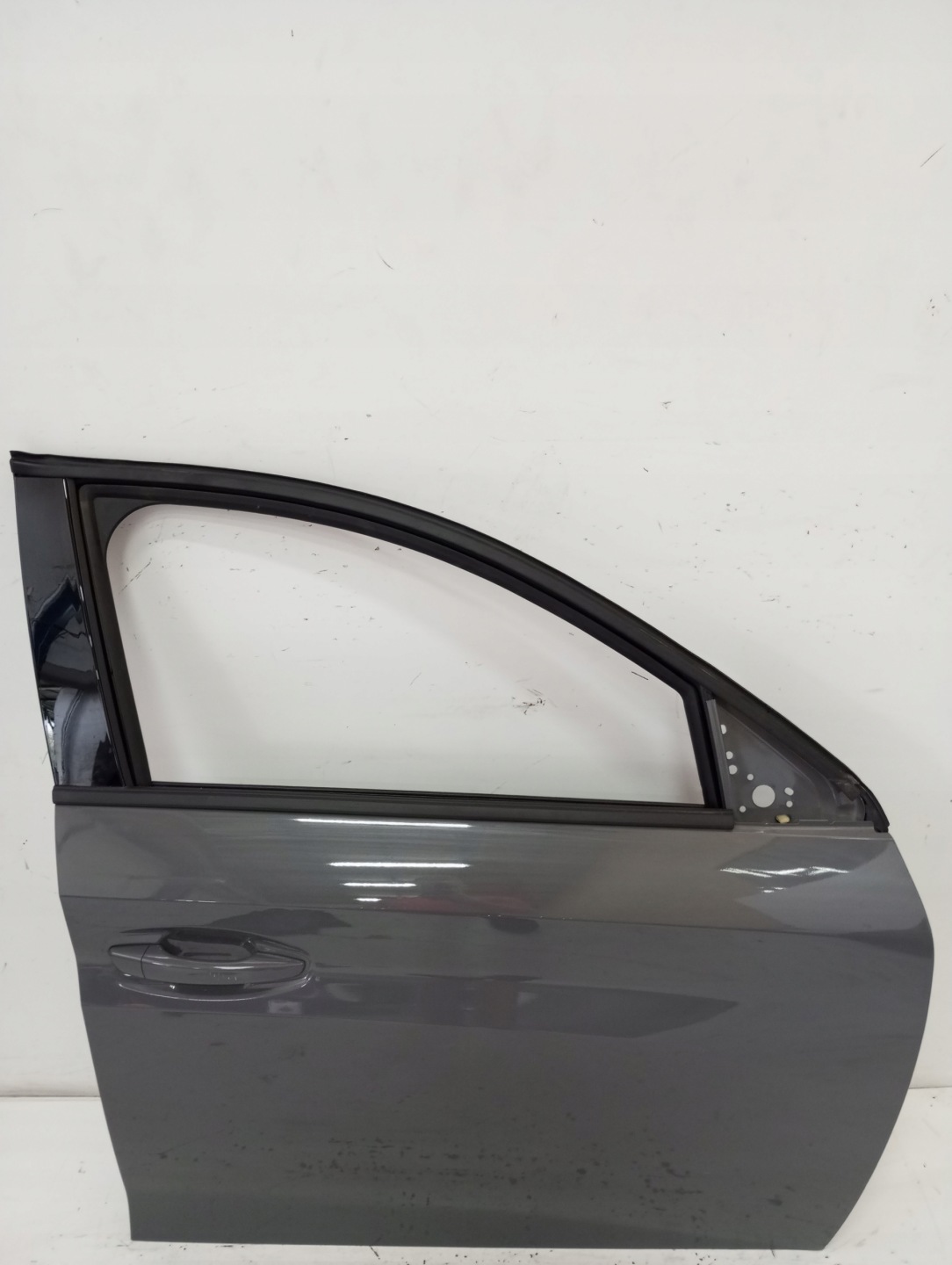 door right front PEUGEOT 208 24R BSZ