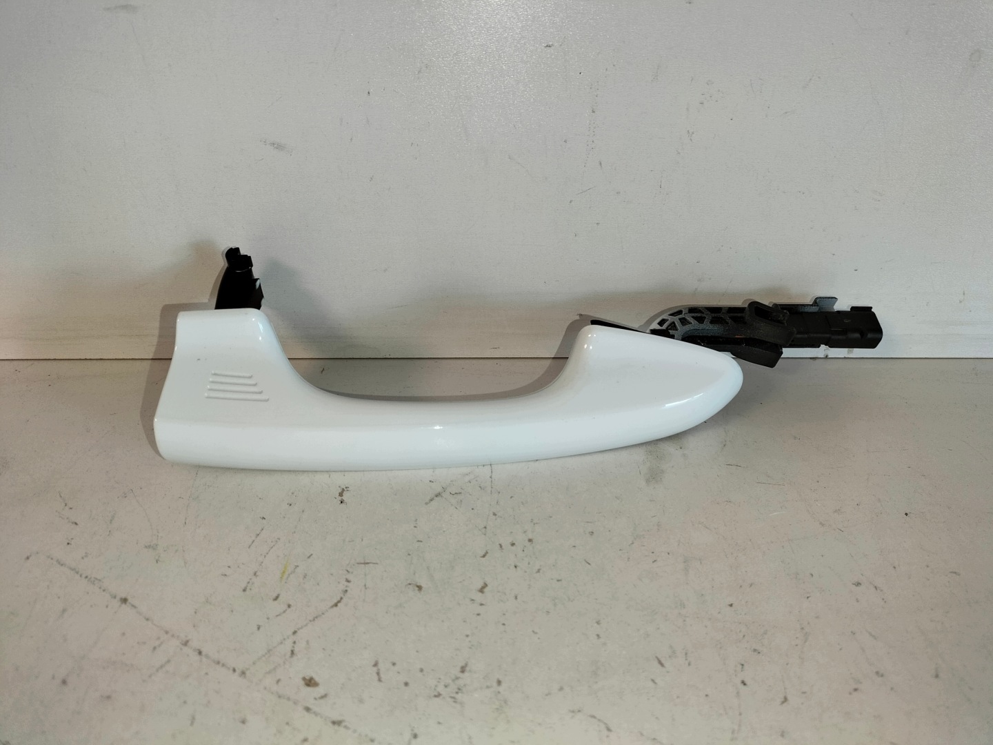 handle door front front right FORD FIESTA MK8 17