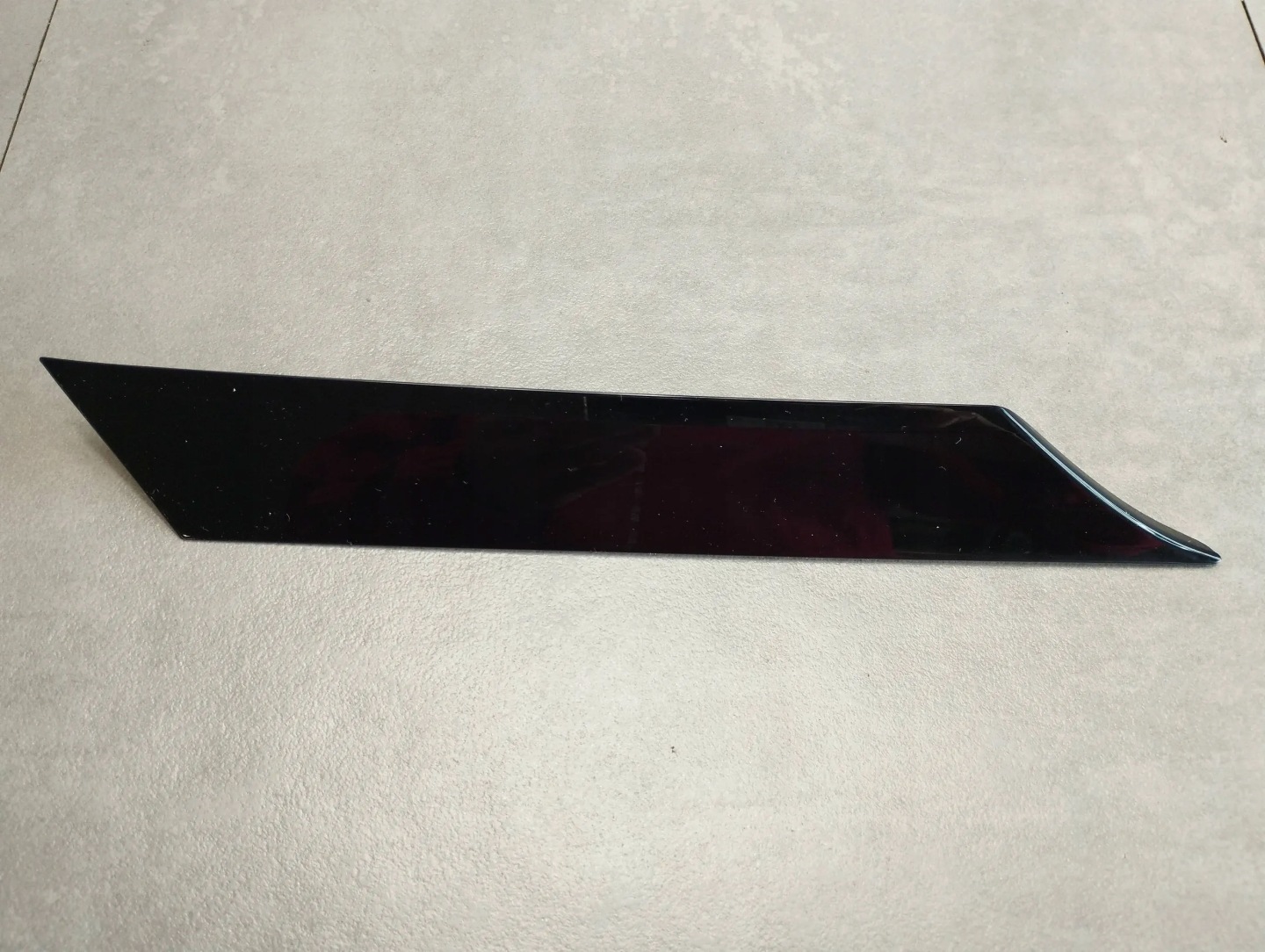Audi Q4 e-tron moulding DEKOR 89A853377