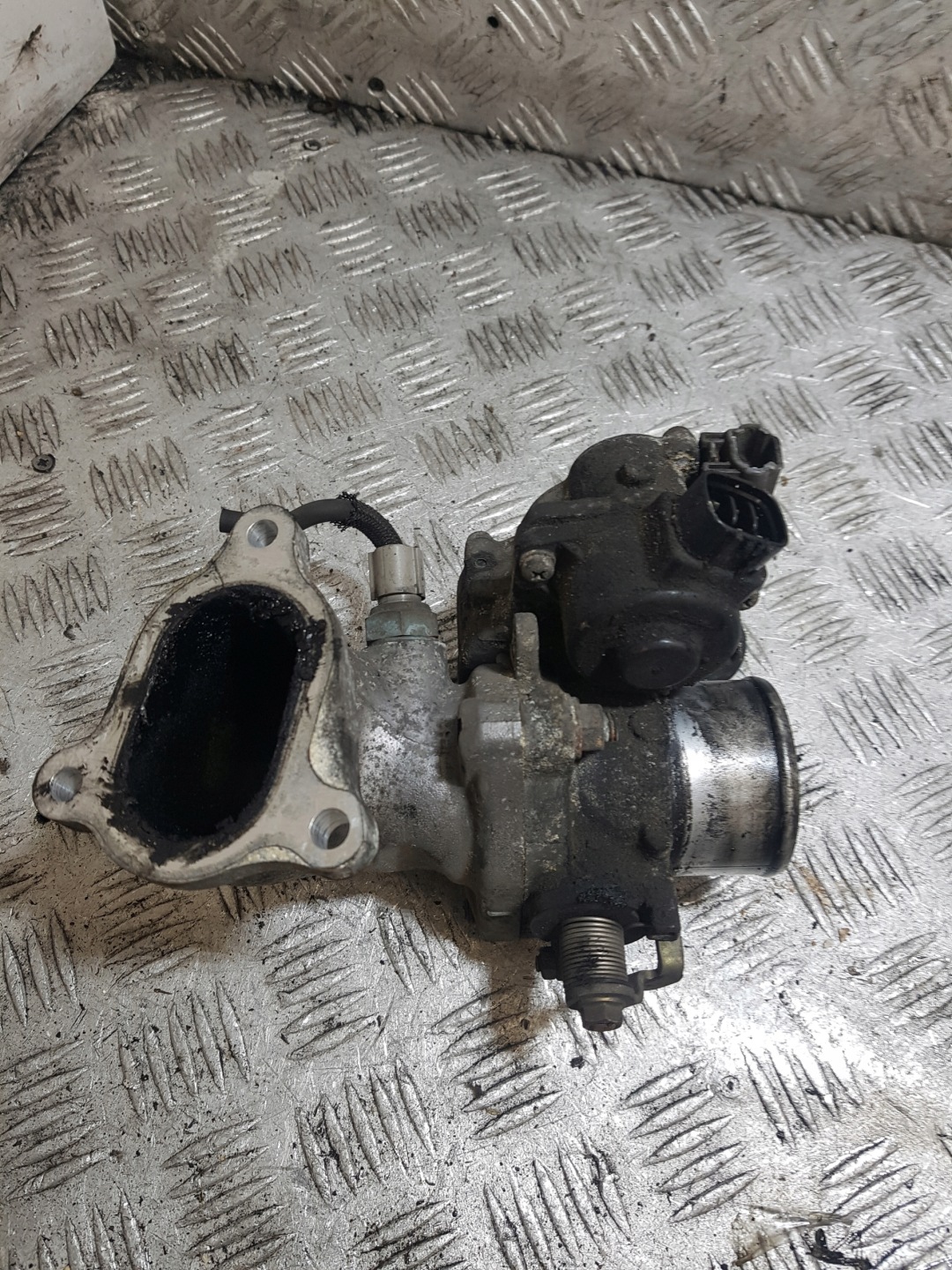 Valvola a farfalla TOYOTA AVENSIS T25 2.0 D4D
