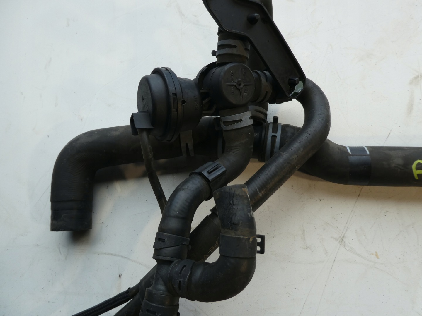 crijevo prijenos AUDI VW ventil vode 1J0819809