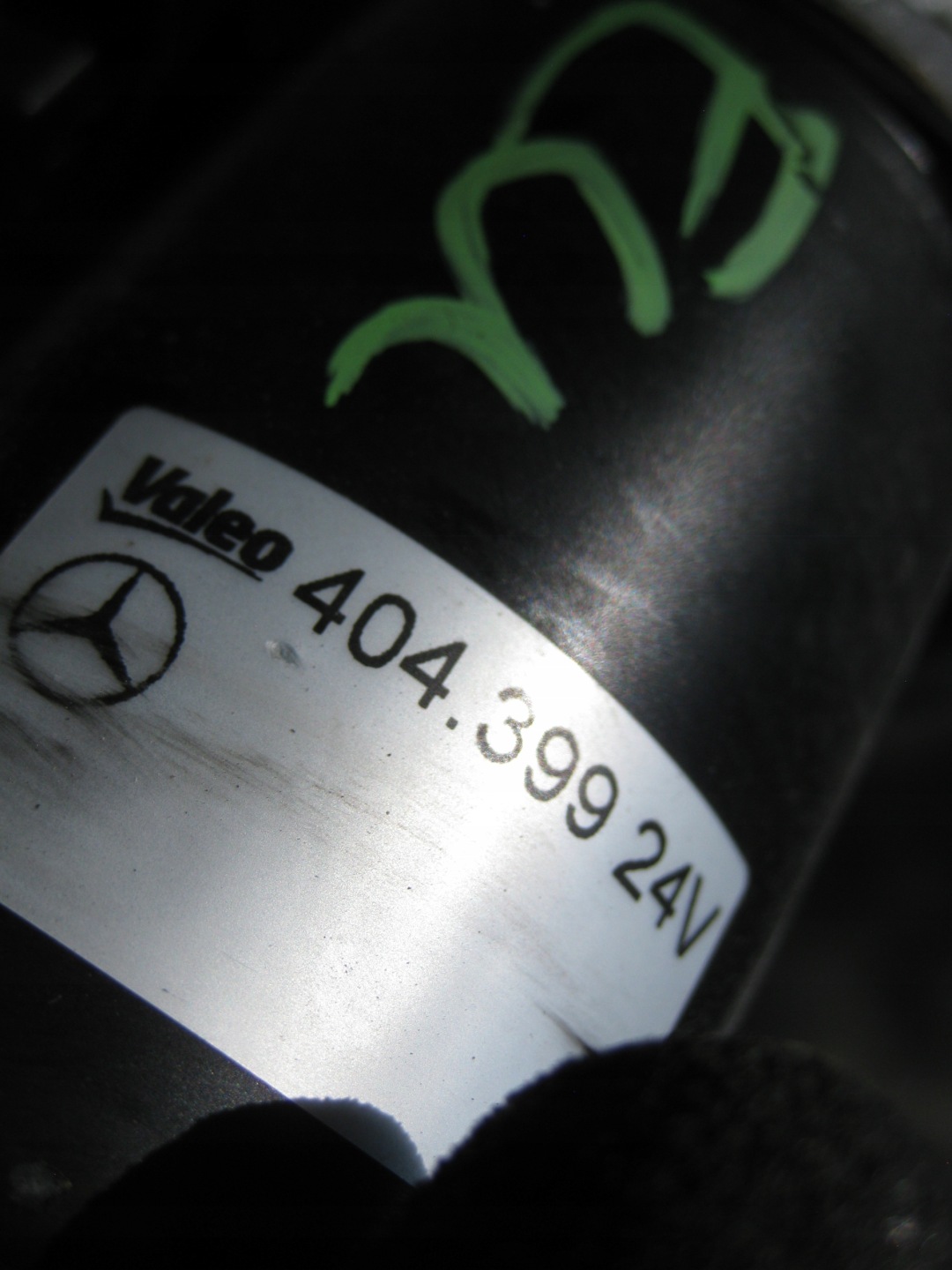 MERCEDES ATEGO 3 818 5.2D 18R Wischergestänge