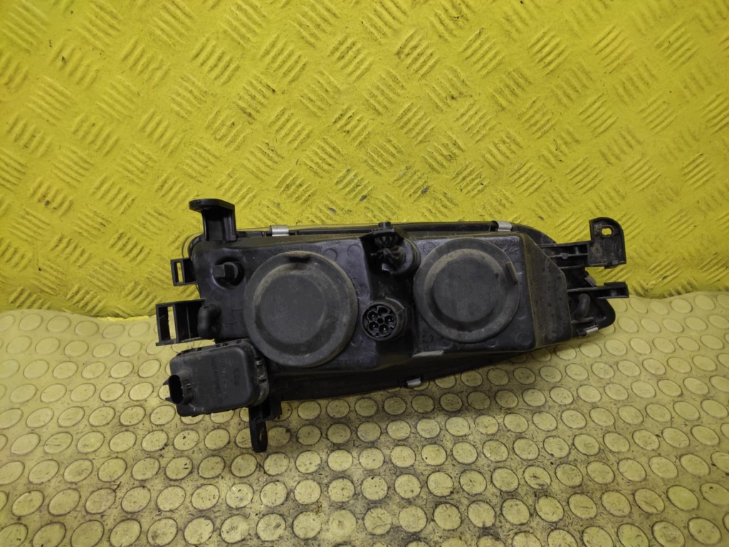 OPEL VECTRA B REFLEKTOR light left front