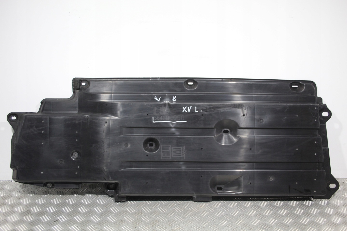 cover chassis left SUBARU XV LIFT 56411FL050
