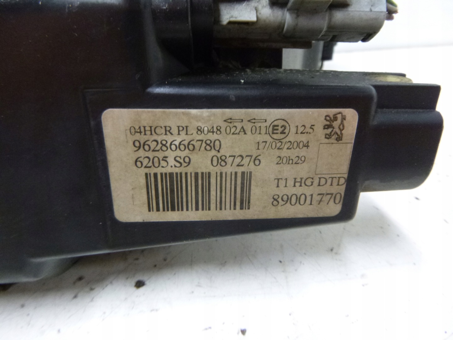 light front right Peugeot 206 SW 2005r. 9628666780