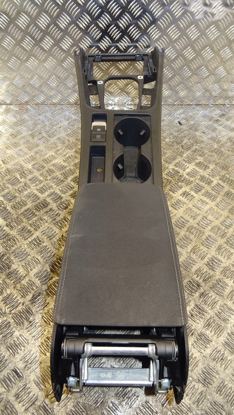 Tunel central Vw Passat B8 3G2863241C NR M894