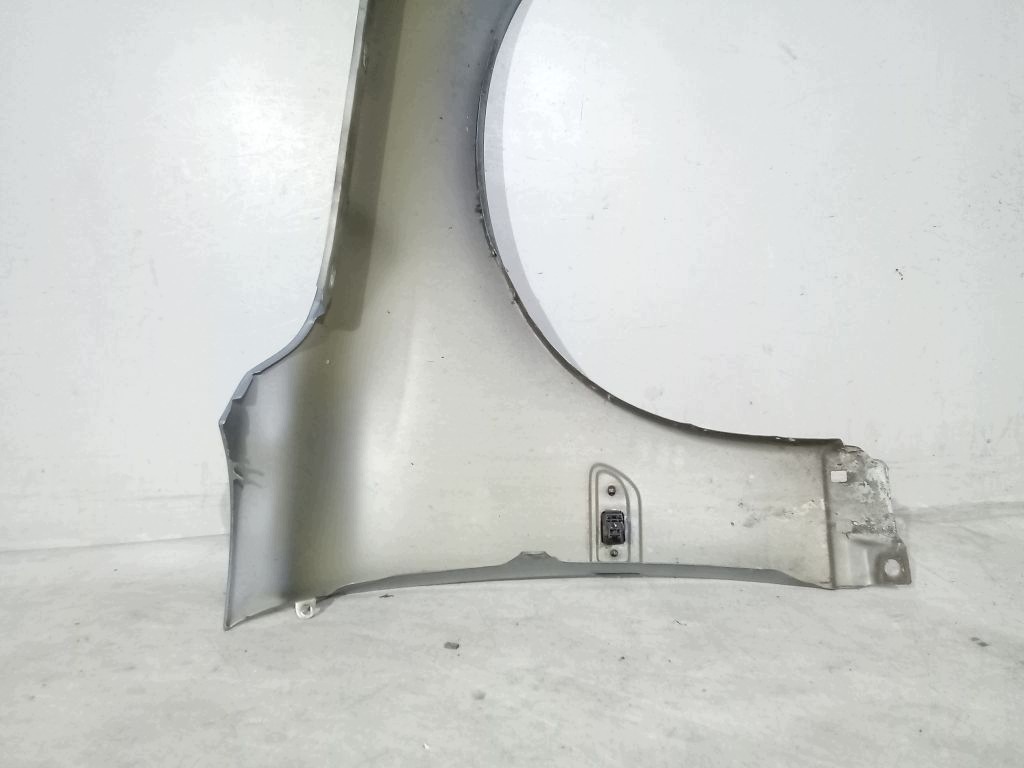 Volvo S60 e parafango sinistra 444-46