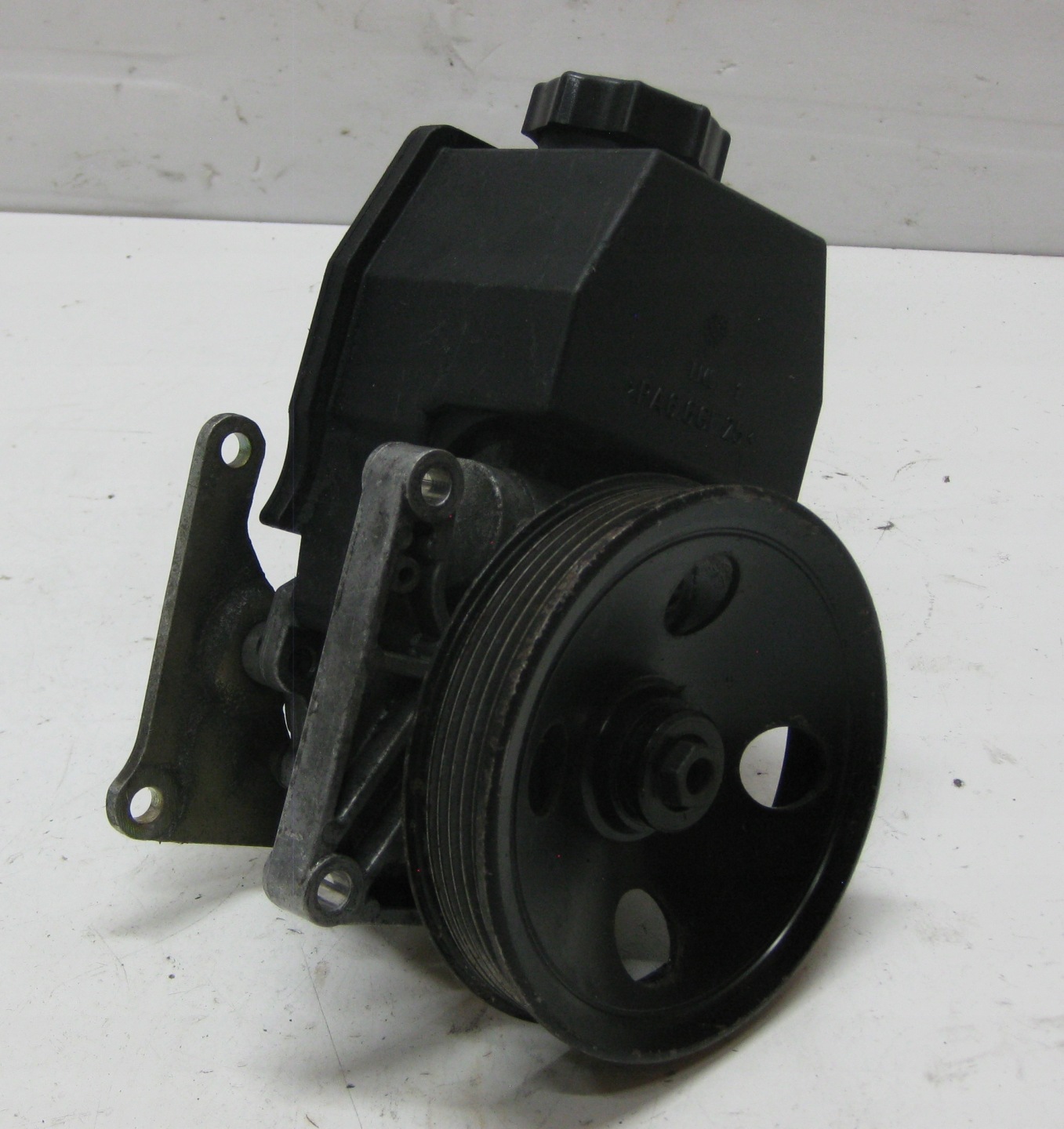 MERCEDES W210 pompa servosterzo A0024662901