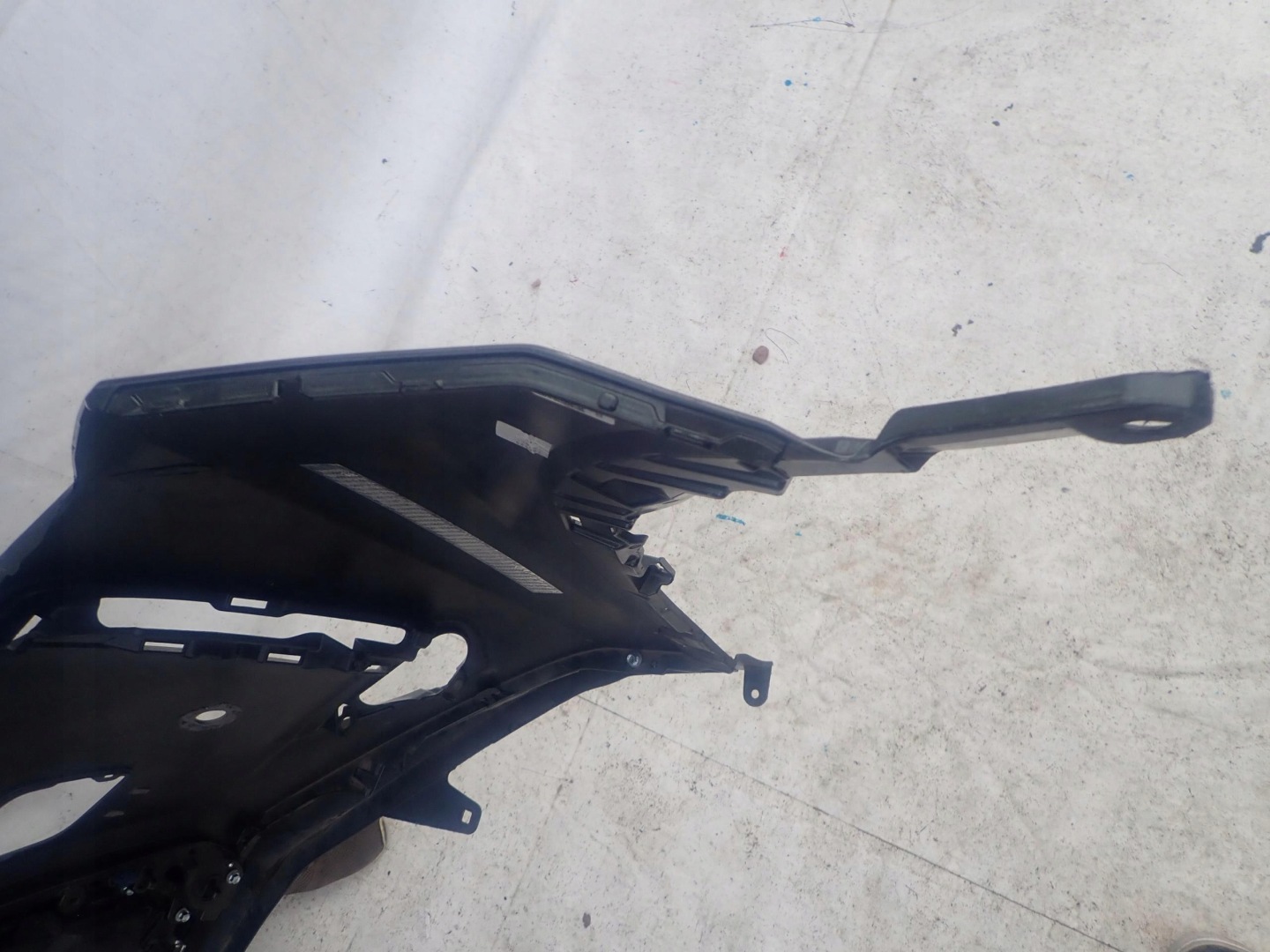 LEXUS UX 18- bumper front front SPR PDC