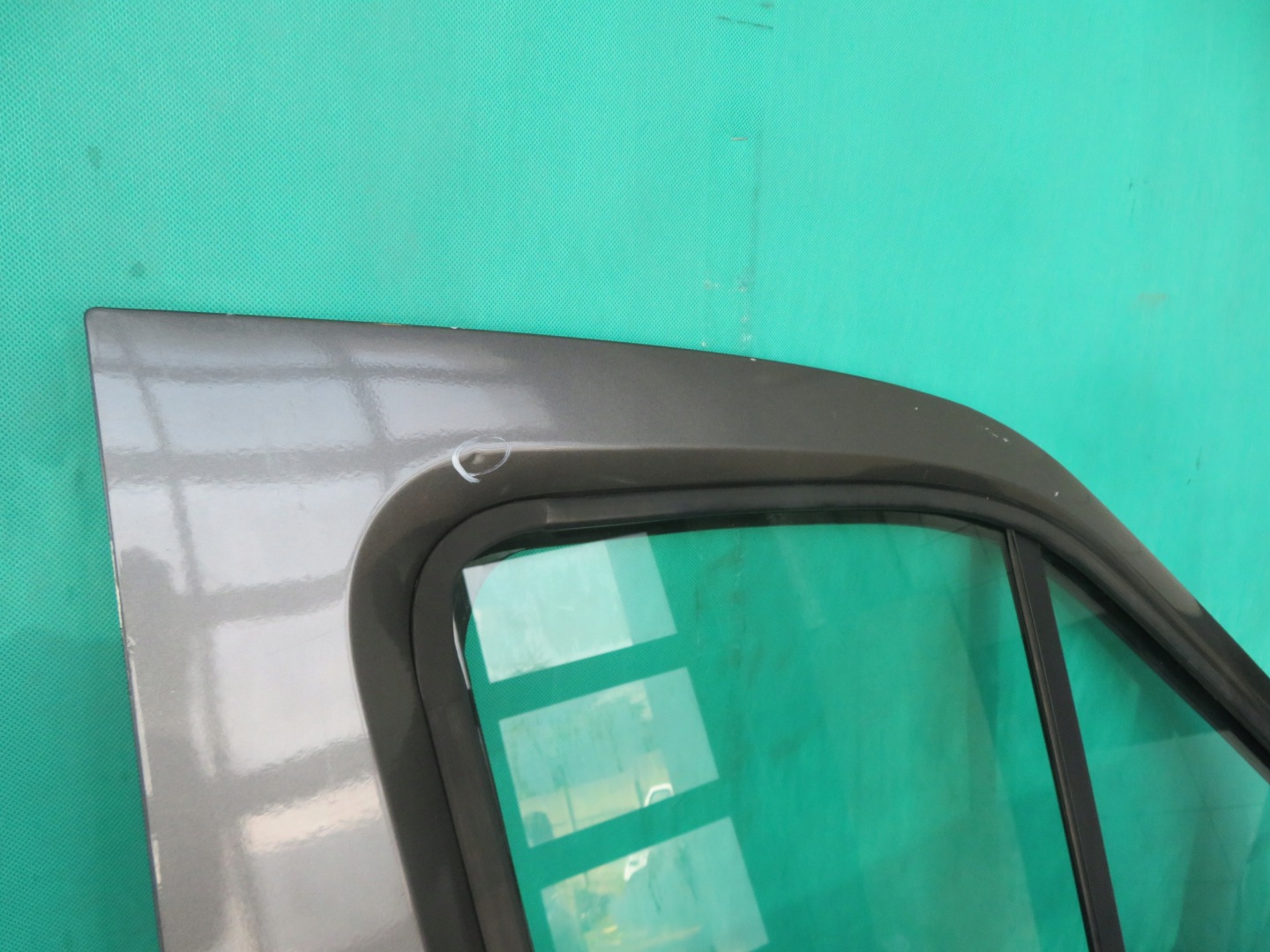 dveře pravý předek FORD TRANSIT MK8 17R