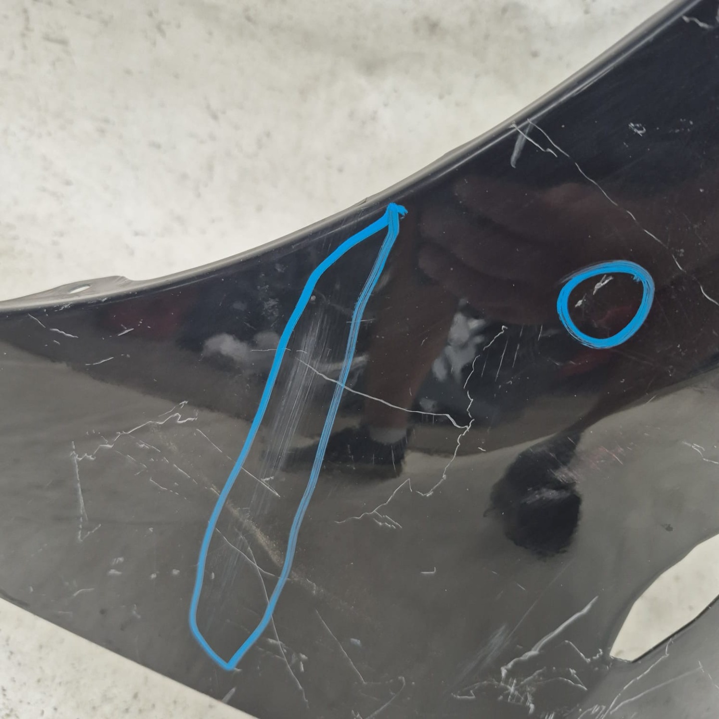TOYOTA AURIS and 1 06-09 fender front front left
