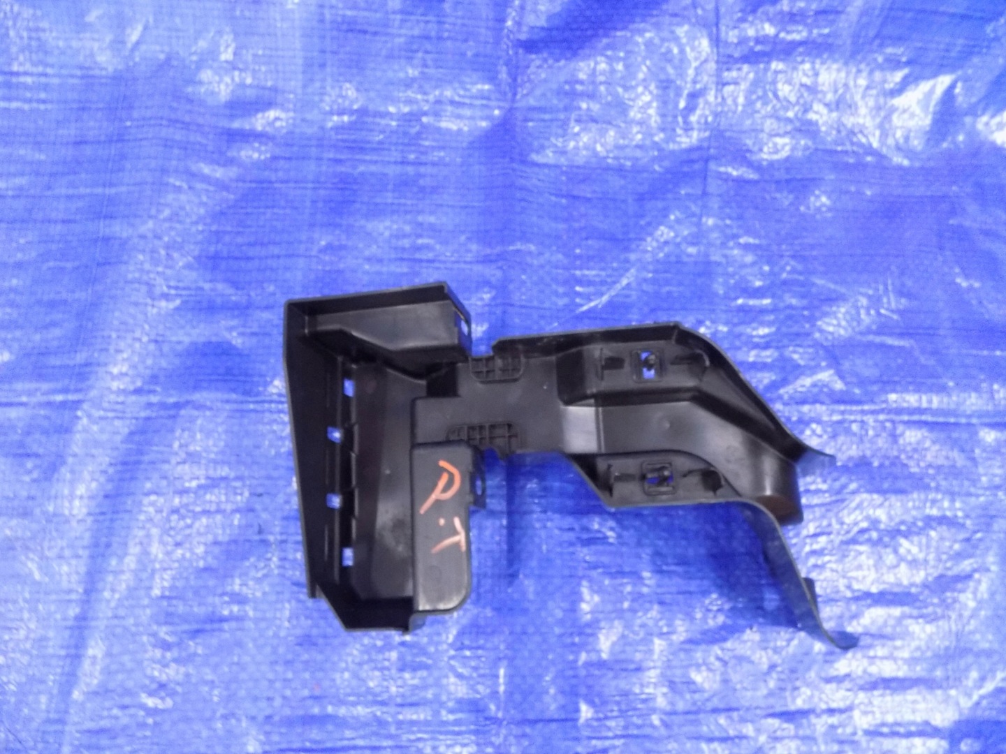 Support Droite Arrière Arrière NAVARA NP300 D23 ALASKAN