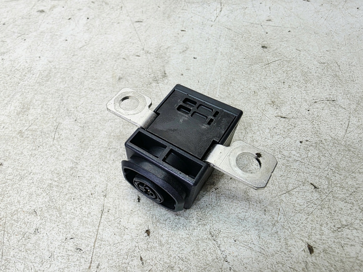 fuse PIROTECHNICZNY AUDI A6 C8 A7 4N0915519 original