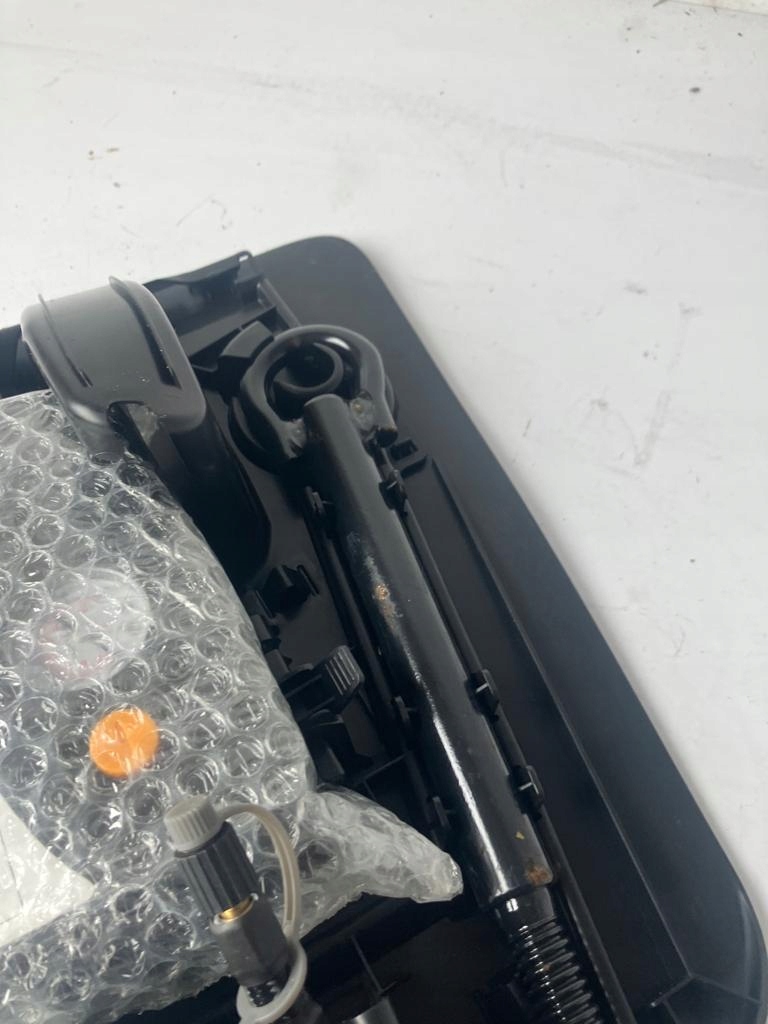 Boîte a gant passager Compresseur Cric TWINGO III