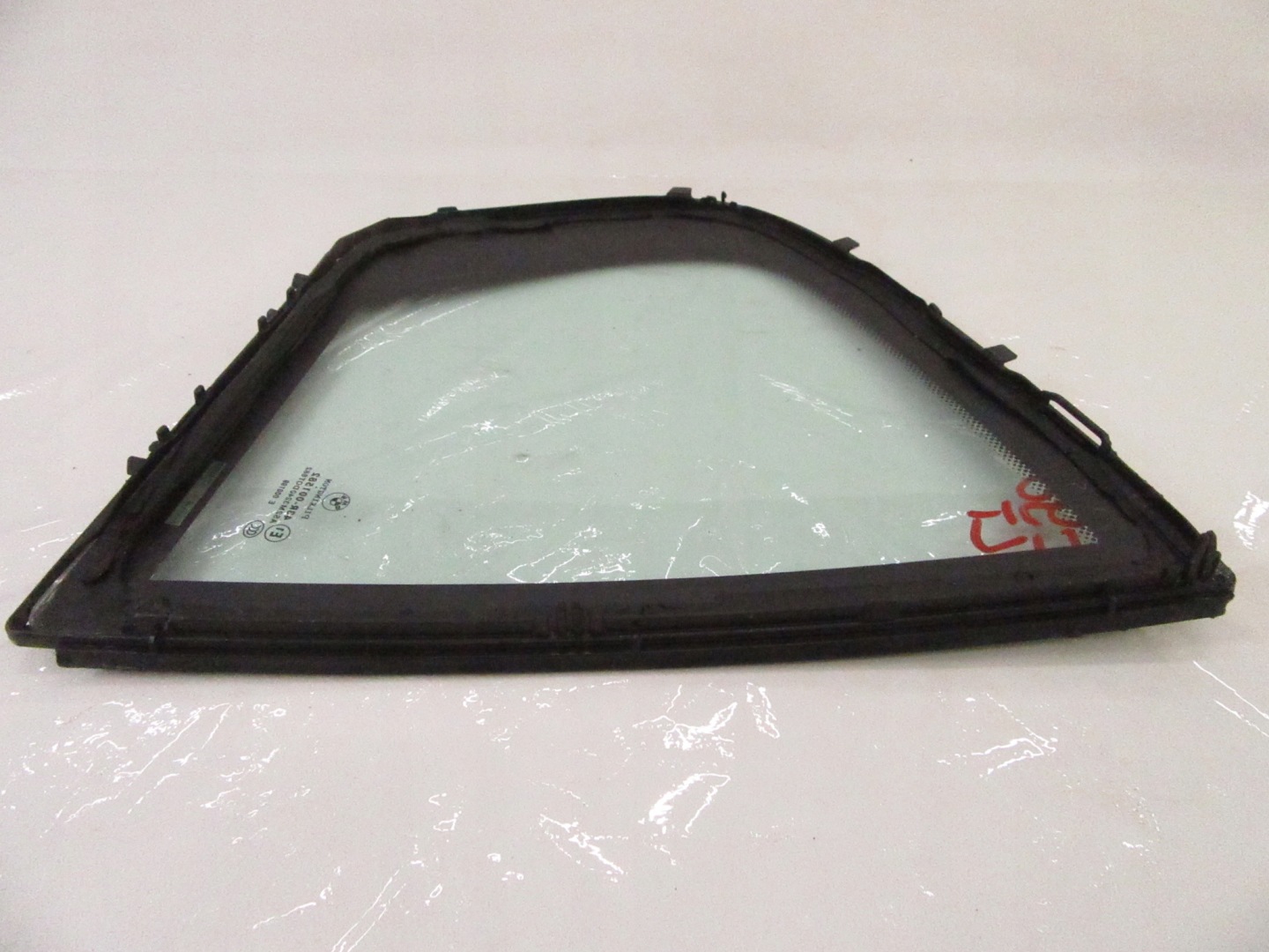window left left rear part BMW e90 sedan AS2