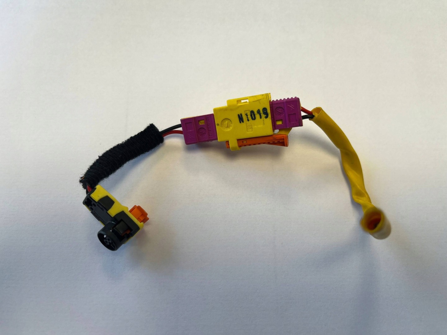 HYUNDAI I30 III connecting spoiler connector bundle supports safety 2017