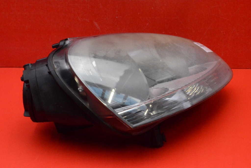 REFLEKTOR right light front EU 1K6941006M VW GOLF 5 V 03-09
