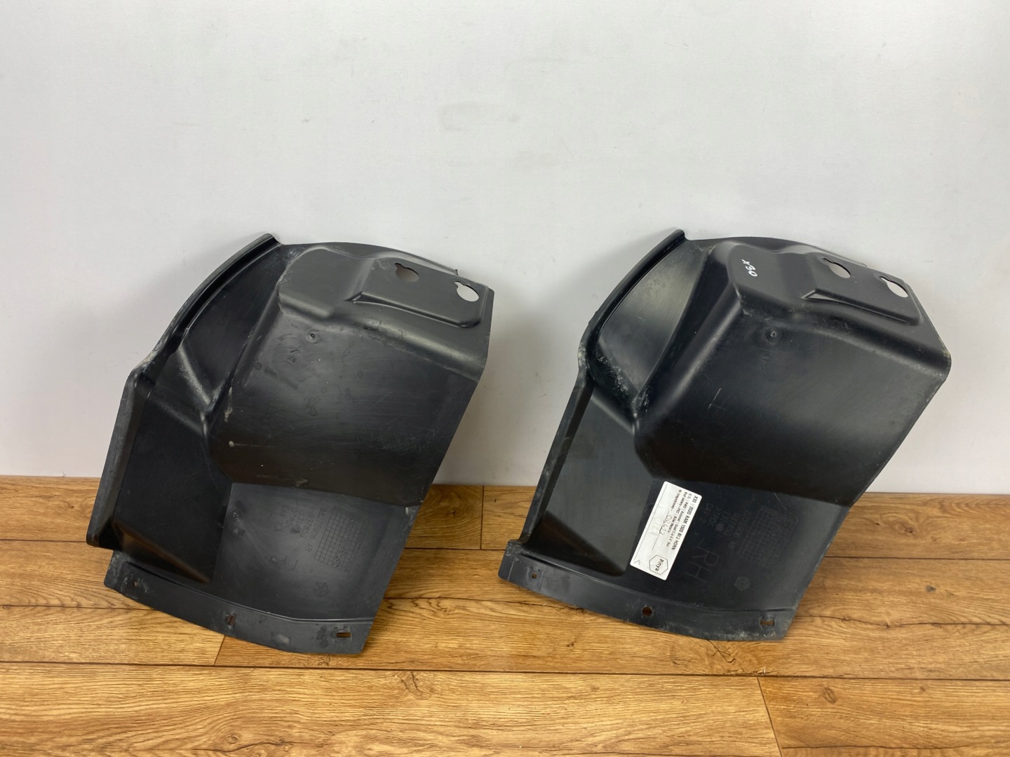 cover mudguard front right 5.7 Ram 1500 2019+