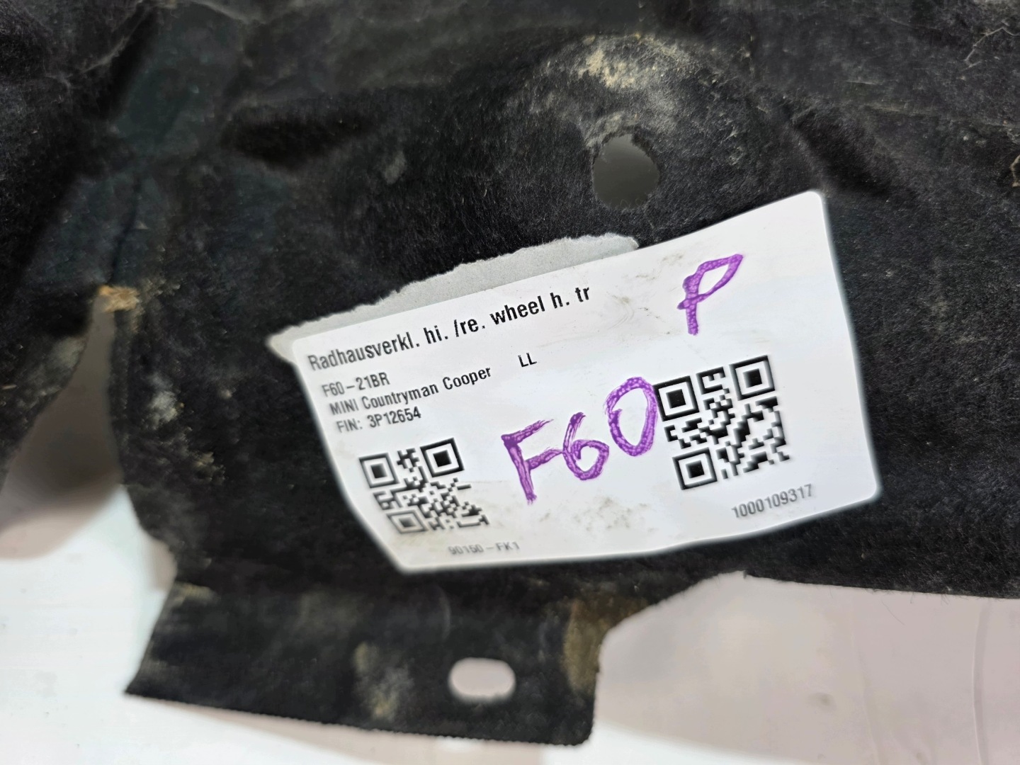 mudguard right rear. MINI F60 7386964