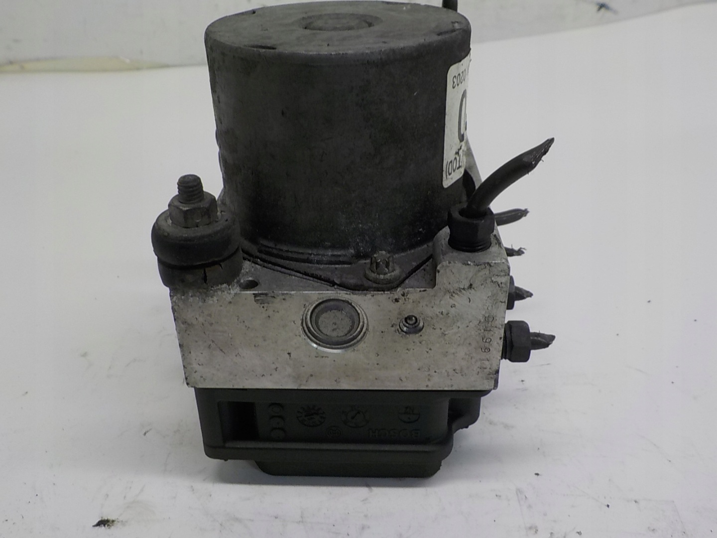 KIA SORENTO Pompa ABS 58910-3E400 0265800561 Y70